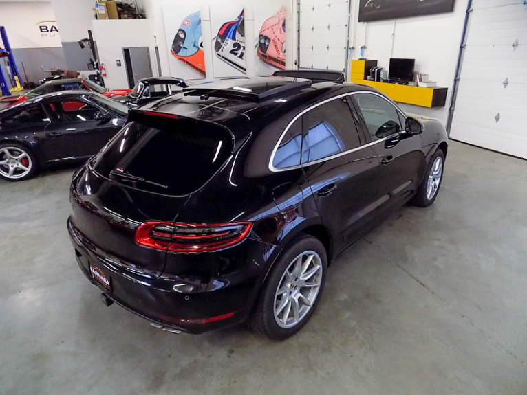 Used 2017 Porsche Macan Turbo for sale Sold at Barnaba Auto Sport in Batavia IL 60510 34