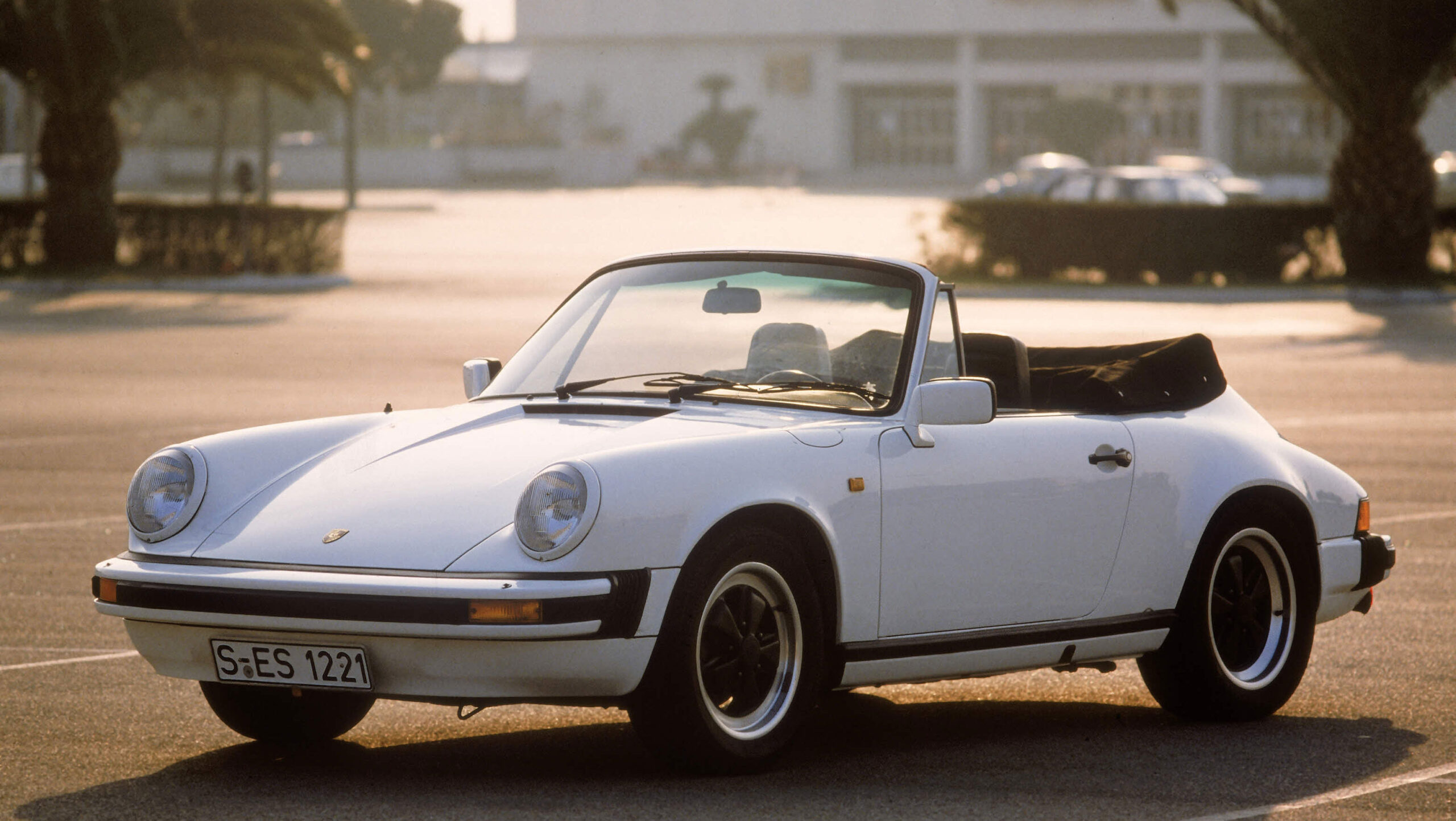 The G Model The 911 Gets Off to a Flying Start