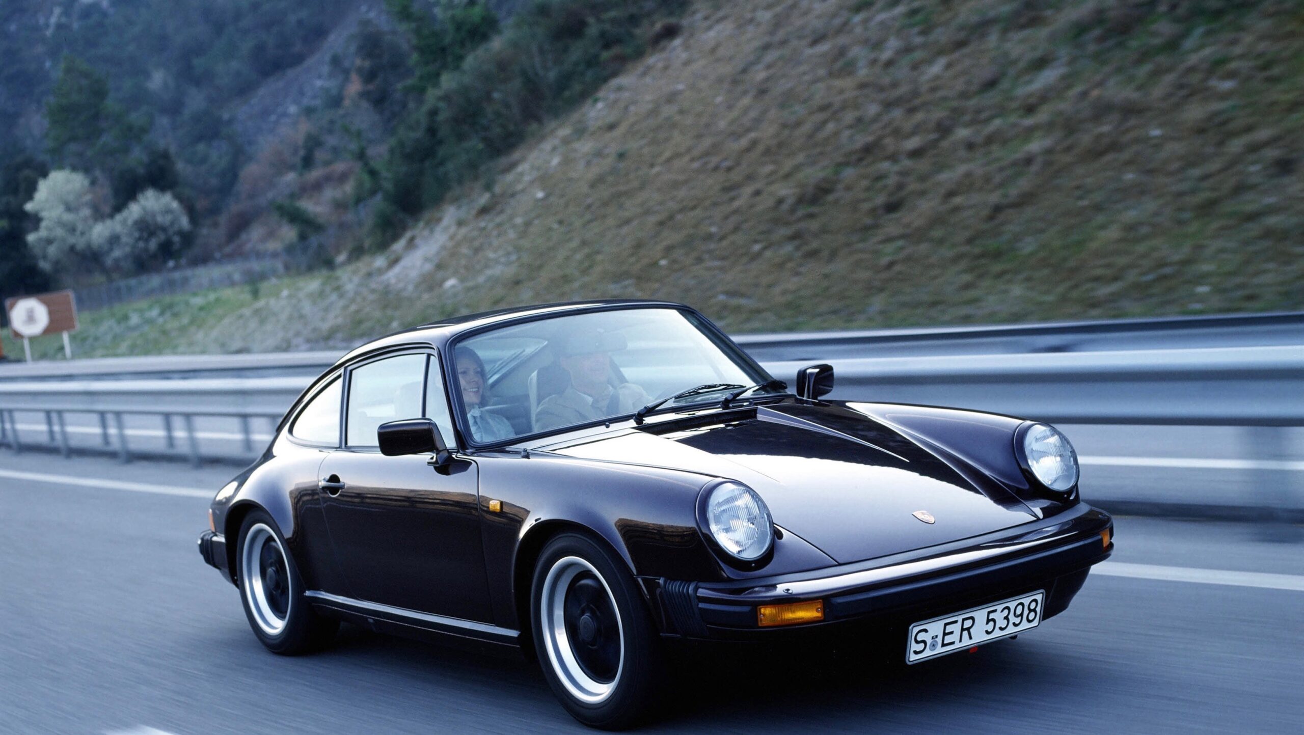 The G Model The 911 Gets Off to a Flying Start