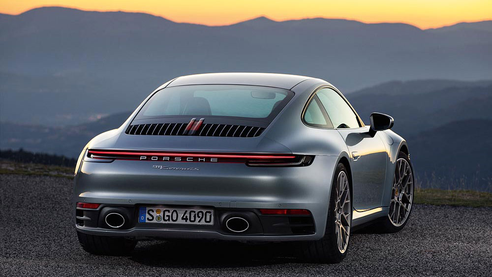 The New 911 More Power, Faster, Digital